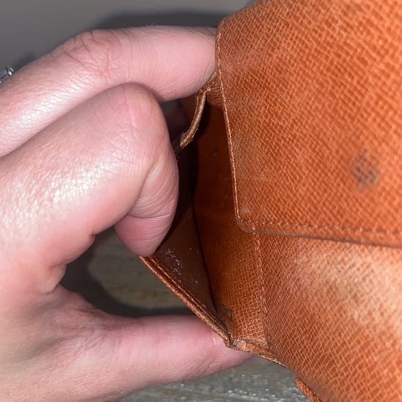 Louis Vuitton Bifold wallet - Picture 12 of 15